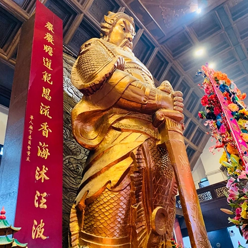 車公靈籤神像